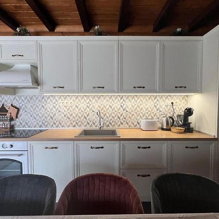 Guest House Recharge 고베다르치 외부 사진
