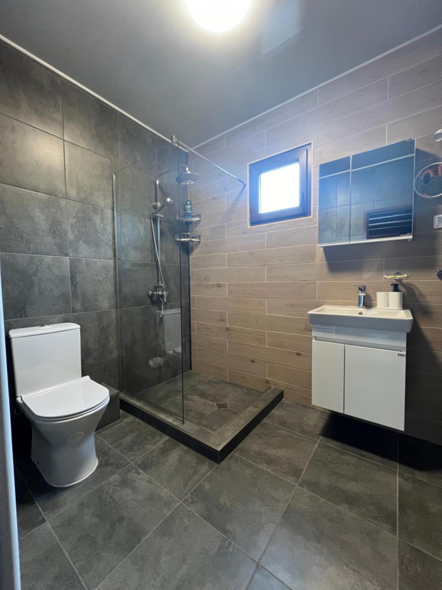 Guest House Recharge 고베다르치 외부 사진