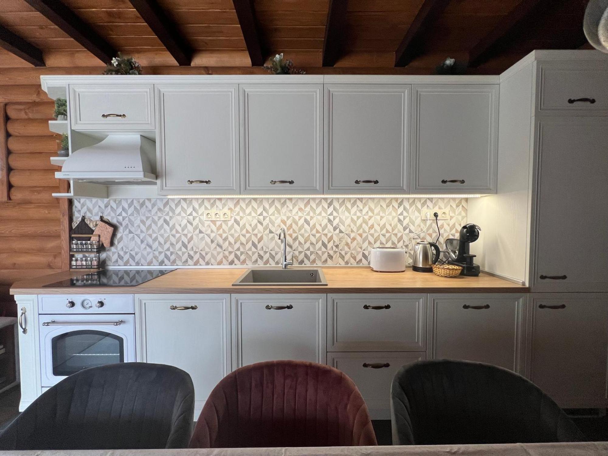 Guest House Recharge 고베다르치 외부 사진