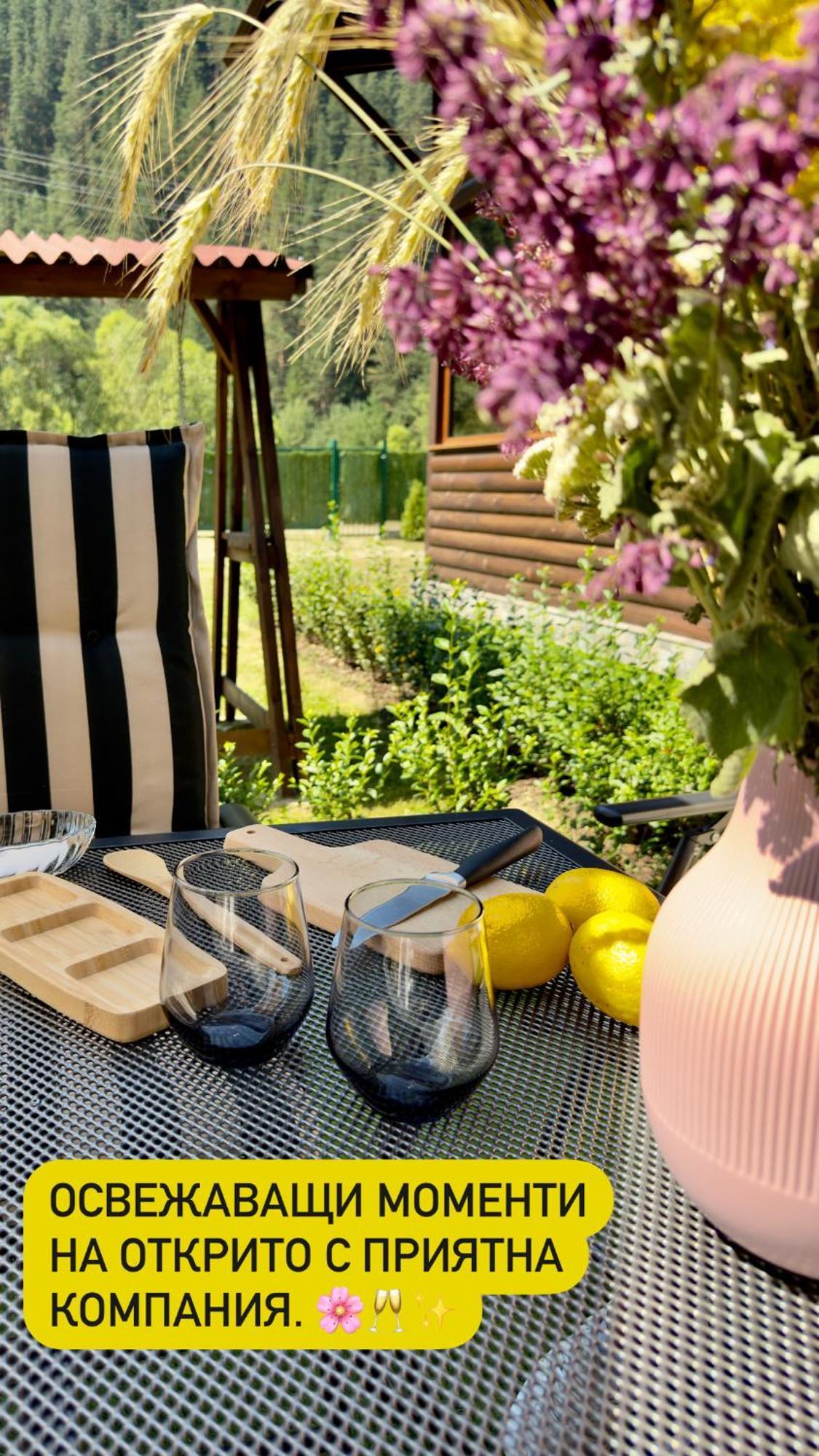 Guest House Recharge 고베다르치 외부 사진